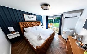 Chalet 239-Boutique Hotel